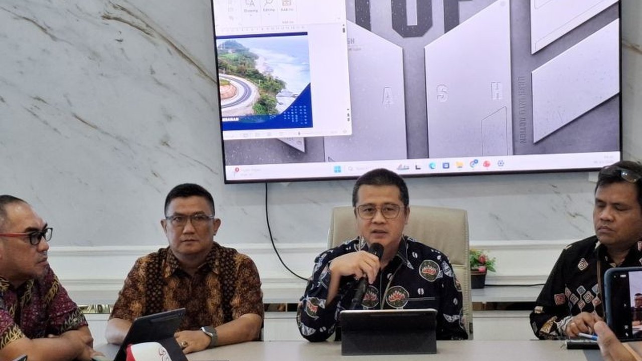 Balai Pelaksanaan Jalan Nasional (BPJN) Lampung mengambil langkah antisipasi longsor di 39 titik rawan pada ruas jalan nasional menjelang Angkutan Lebaran 2026, guna memastikan mobilitas masyarakat tetap lancar.