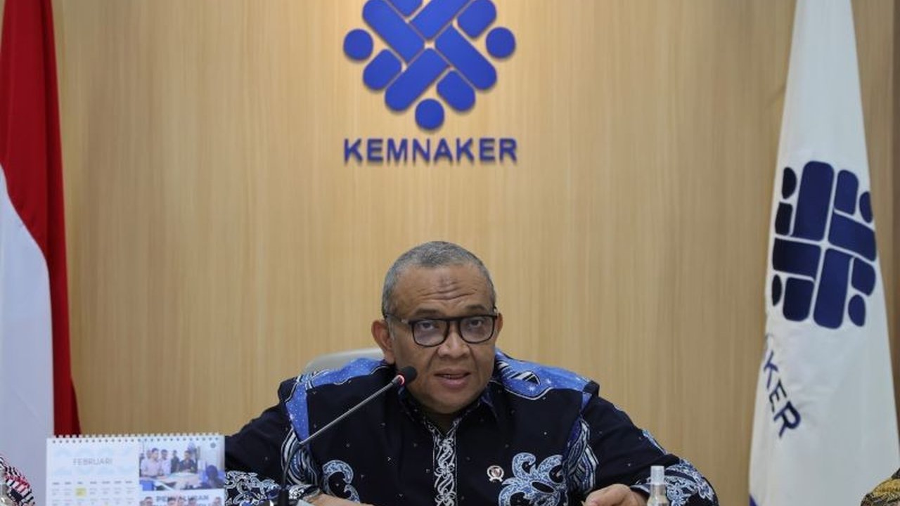 Kementerian Ketenagakerjaan (Kemnaker) RI kembali menggelar program Mudik Gratis Pekerja bagi ribuan pekerja dan keluarganya, memastikan perjalanan Lebaran yang aman, nyaman, dan berkesan.
