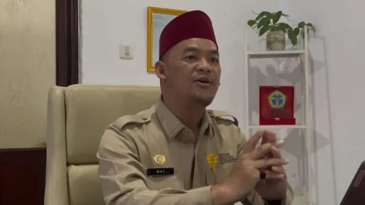 Balai Pelayanan Pelindungan Pekerja Migran Indonesia (BP3MI) Sumatera Selatan masih menanti hasil autopsi untuk mengungkap penyebab kematian Pekerja Migran Indonesia (PMI) asal Palembang di Kamboja, memicu pertanyaan tentang keselamatan kerja di luar nege