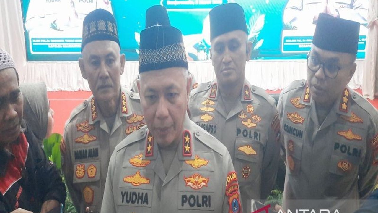 Polda Kalsel kembali menggelar program Mudik Gratis Idul Fitri 2026 dengan menyediakan 11 unit bus, mengangkut ratusan pemudik ke berbagai wilayah di Kalimantan Selatan.