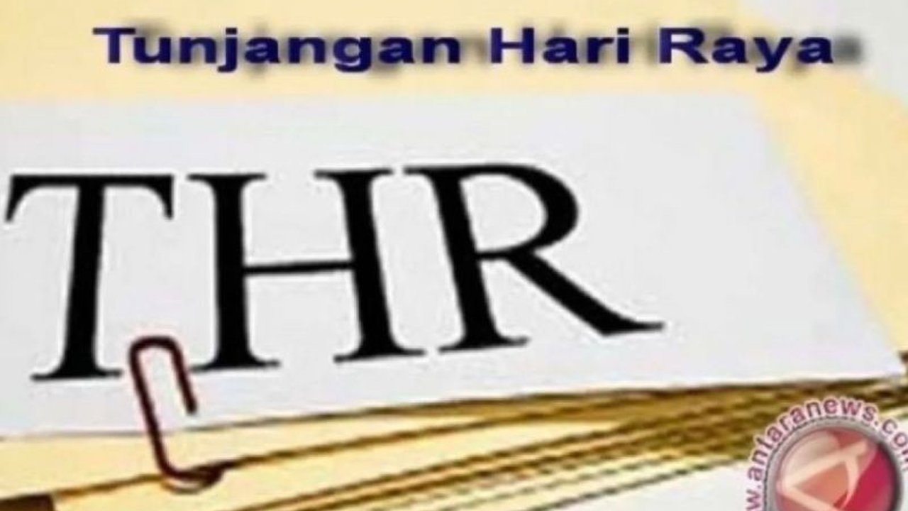 Pemerintah Kota Bandarlampung proaktif membuka posko pengaduan THR untuk memastikan hak pekerja terpenuhi jelang Idul Fitri 1447 H/2026, beroperasi seminggu sebelum Lebaran.