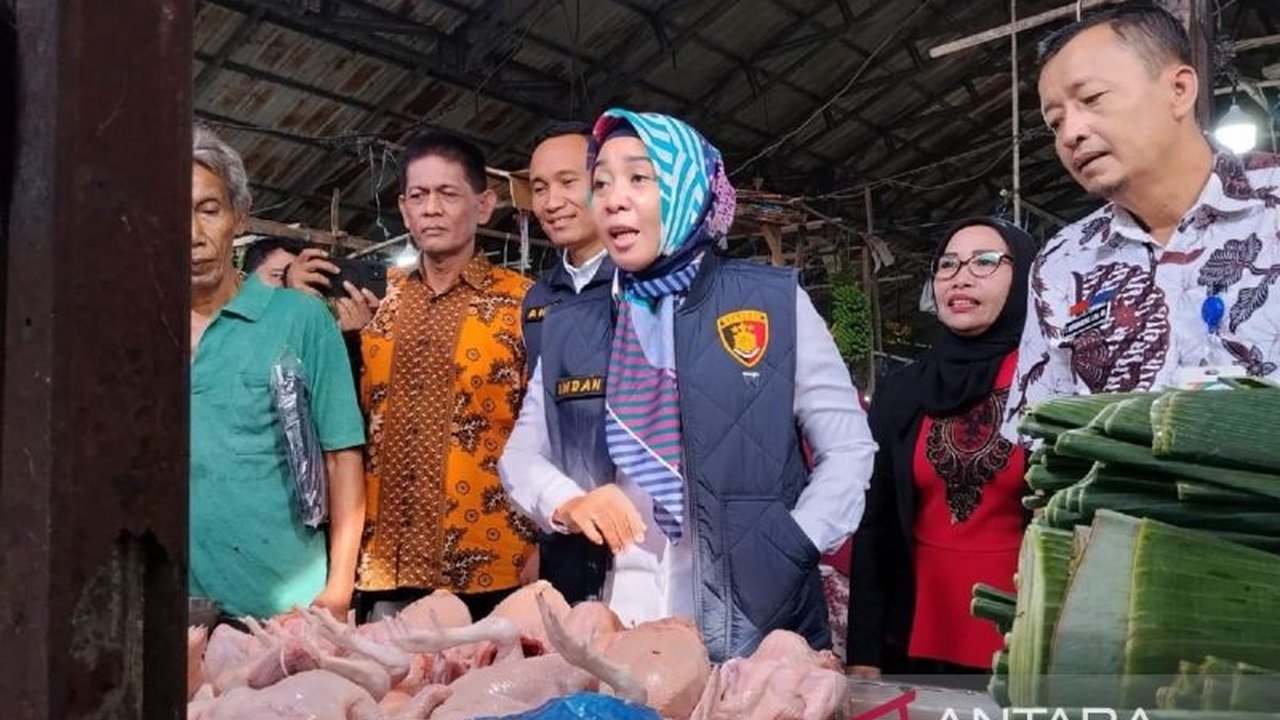 Satgas Pangan Polda Sumut gencar lakukan sidak di pasar Medan, memastikan stabilitas harga pangan dan ketersediaan stok jelang Lebaran 2026. Simak hasil pemantauan terkini!