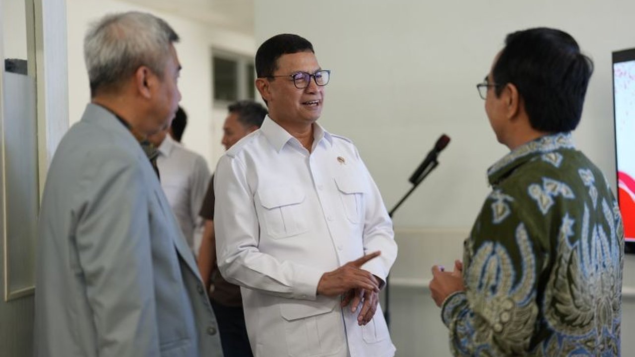 Kehadiran Clinical Research Unit (CRU) di Universitas Hasanuddin (Unhas) menjadi tonggak penting bagi pengembangan riset klinis Indonesia Timur, membuka peluang inovasi kesehatan nasional yang menjanjikan.