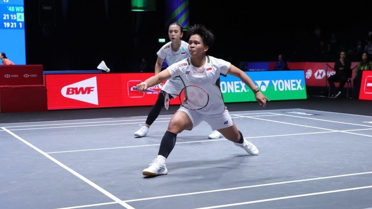 Ganda putri Febriana Dwipuji Kusuma/Meilysa Trias Puspitasari (Ana/Trias) berhasil melaju ke perempat final All England 2026, menggenapi enam wakil Indonesia yang lolos. Simak perjuangan mereka di turnamen bergengsi ini!