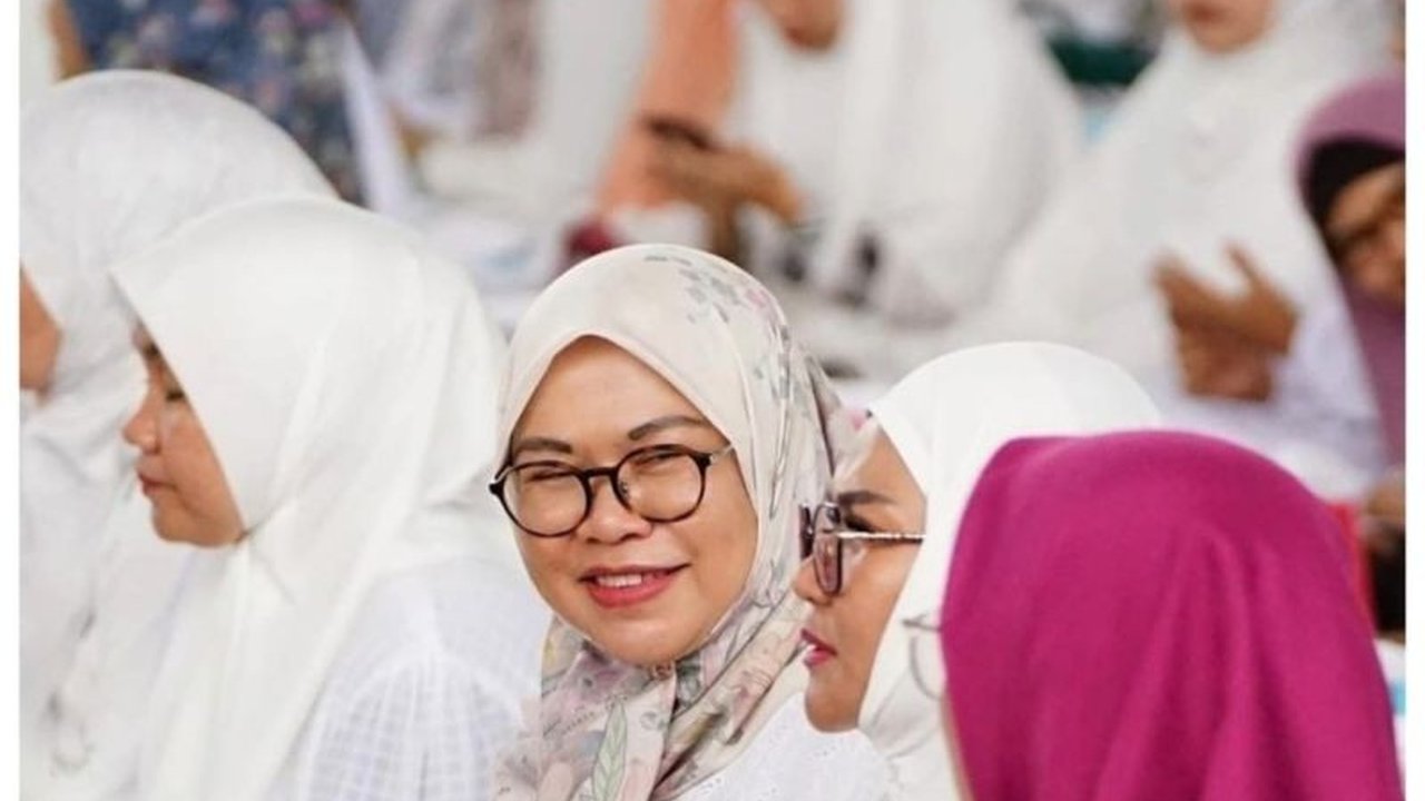 Pemerintah Kota Makassar masih memberlakukan Moratorium Mutasi ASN hingga 2026. Kebijakan ini bertujuan mengendalikan belanja pegawai daerah, namun tetap membuka peluang untuk tenaga kesehatan khusus.