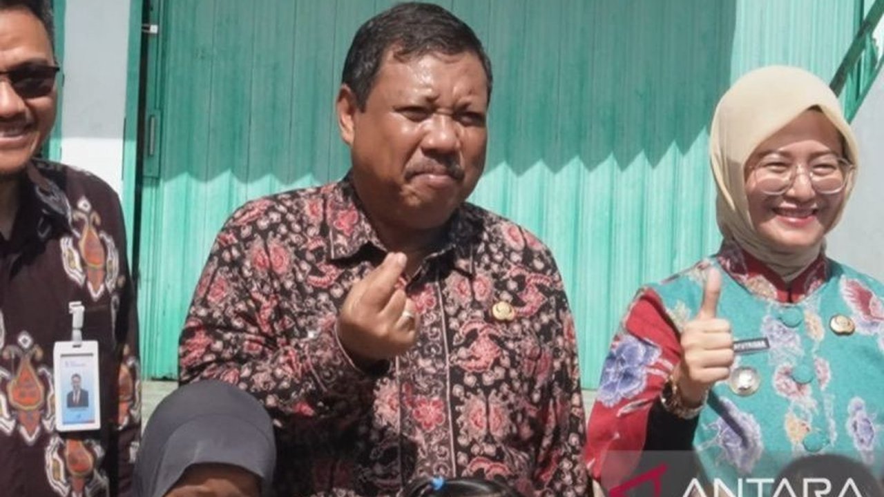 Pemerintah Kota Pangkalpinang membangun Balai Latihan Kerja (BLK) Jasa dan Perdagangan berstandar nasional untuk meningkatkan keterampilan pencari kerja, memanfaatkan gedung SKB Dinas Pendidikan.