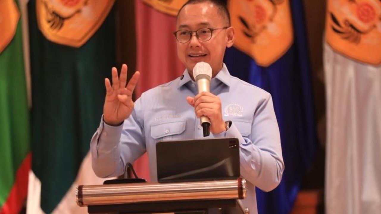 Pimpinan MPR sepakat dengan instruksi Presiden Prabowo untuk Peningkatan Cadangan Migas Nasional hingga 90 hari, langkah strategis hadapi ketidakpastian geopolitik global.