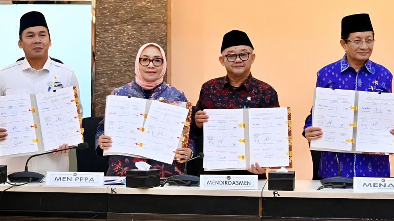 Kementerian Pendidikan Dasar dan Menengah (Kemendikdasmen) mengambil langkah strategis untuk menciptakan budaya Sekolah Aman dan Nyaman, fokus pada kesehatan mental peserta didik melalui kebijakan baru dan program inovatif.