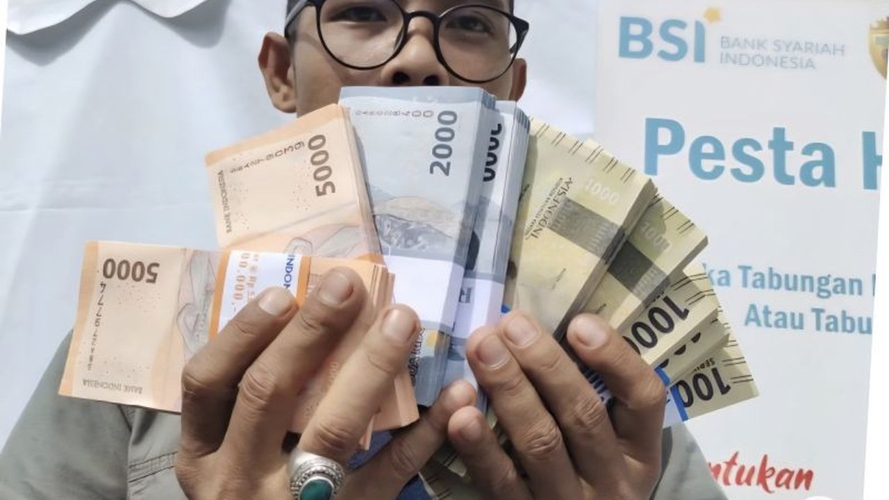 Bank Indonesia Perwakilan NTB membuka layanan penukaran uang terpadu di Mataram serta berbagai titik lain, memastikan masyarakat mudah mengakses uang layak edar jelang Ramadhan dan Idul Fitri 2026 melalui Layanan Penukaran Uang BI NTB.