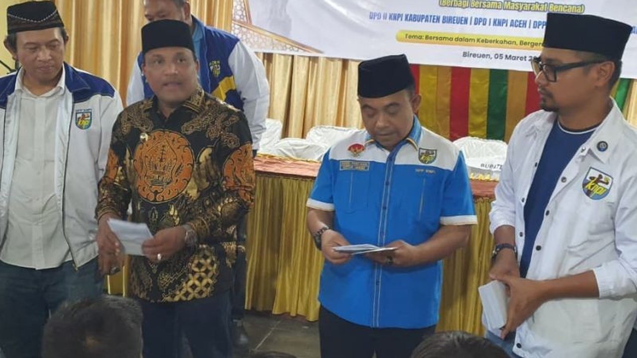 Dewan Pengurus Pusat KNPI menyalurkan bantuan bagi korban banjir dan longsor di sejumlah wilayah Sumatera melalui program 