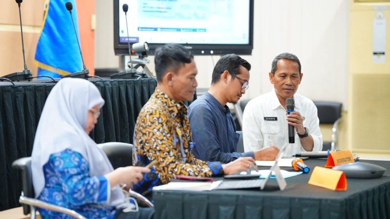 Dinas Bina Marga dan Bina Konstruksi Sulawesi Selatan (DBMBK Sulsel) menginisiasi pembahasan usulan penetapan kelas jalan untuk meningkatkan kualitas infrastruktur dan kemantapan jalan di daerah.