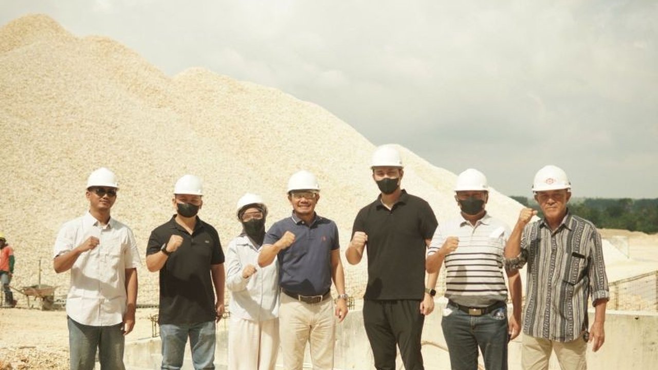 DPRD Kabupaten Blora mendesak Pemerintah Kabupaten Blora segera merampungkan Peraturan Bupati (Perbup) Rencana Detail Tata Ruang (RDTR). Langkah ini penting untuk memberikan kepastian hukum bagi pengembangan kawasan industri dan investasi di Blora.