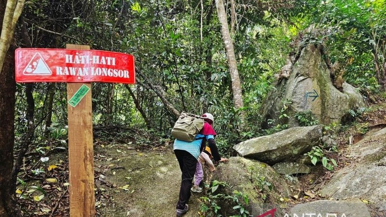 BPBD Natuna mengambil langkah proaktif memperkuat mitigasi bencana di wilayahnya. Upaya ini dilakukan melalui Kajian Risiko Bencana Natuna untuk meminimalkan dampak buruk pada masyarakat.