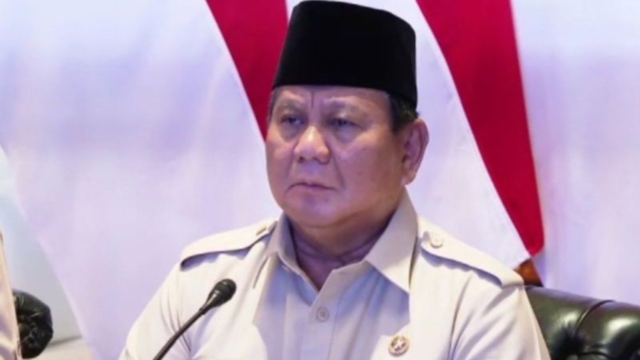 Presiden Prabowo Subianto memuji kecepatan Tentara Nasional Indonesia (TNI) dalam pembangunan 218 jembatan di berbagai daerah. Peresmian Jembatan TNI ini menjadi bukti nyata kehadiran pemerintah untuk masyarakat.