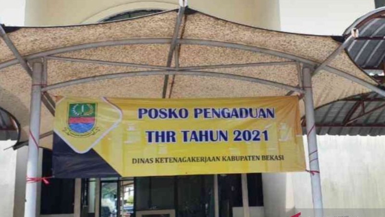 Dinas Ketenagakerjaan Kabupaten Bekasi resmi membuka Posko Pengaduan THR Kabupaten Bekasi bagi pekerja yang menghadapi kendala pembayaran Tunjangan Hari Raya menjelang Idul Fitri 1447 Hijriah, memastikan hak pekerja terpenuhi.