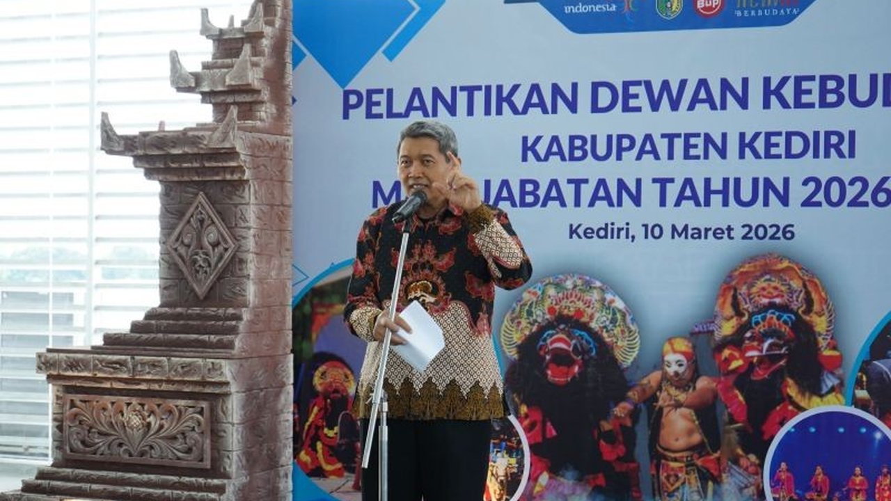 Pemerintah Kabupaten Kediri serius memperkuat program Pemajuan Kebudayaan Kediri dengan melantik Dewan Kebudayaan Kabupaten Kediri (DK3) periode 2026-2029, mengajak generasi muda memahami warisan budaya daerah.