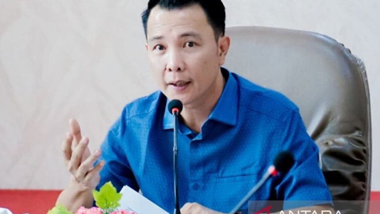 Komisi Pemberantasan Korupsi (KPK) kembali melakukan operasi tangkap tangan (OTT), kali ini menjaring Bupati Rejang Lebong Muhammad Fikri Thobari. Penangkapan ini menjadi yang kedua selama Ramadan 1447 H dan kedelapan di tahun 2026.