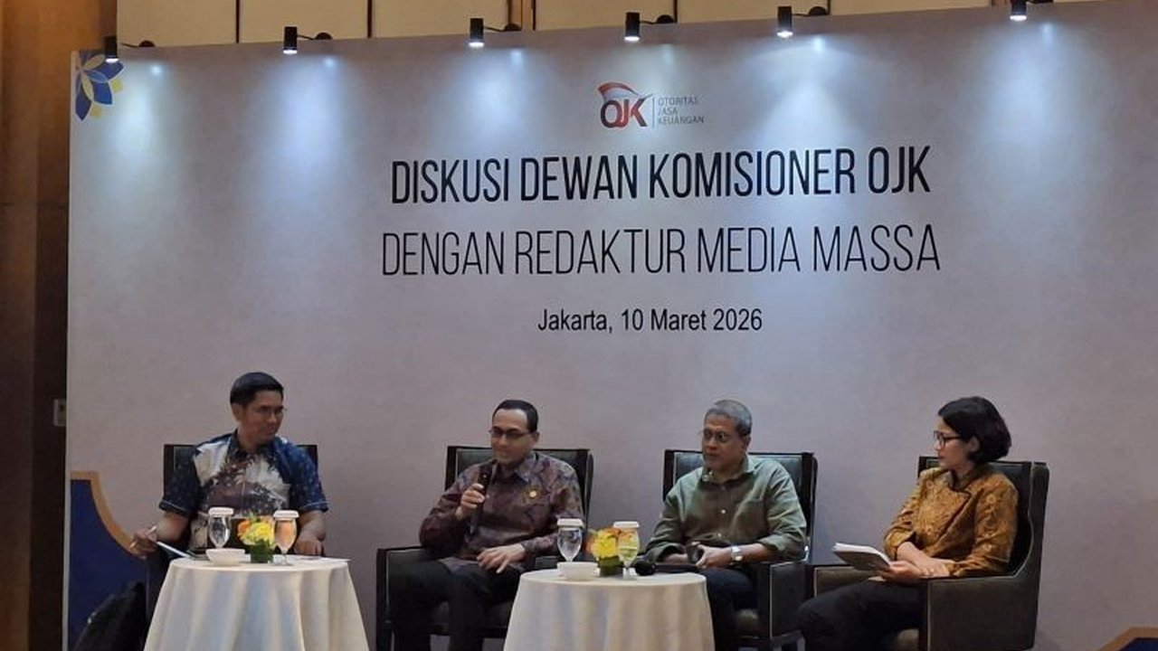 Otoritas Jasa Keuangan (OJK) menegaskan tidak ada kepanikan berlebihan di pasar saham domestik meskipun konflik geopolitik memanas. Investor asing tetap menunjukkan minat tinggi dengan pembelian bersih yang signifikan, menandakan kepercayaan terhadap pasa