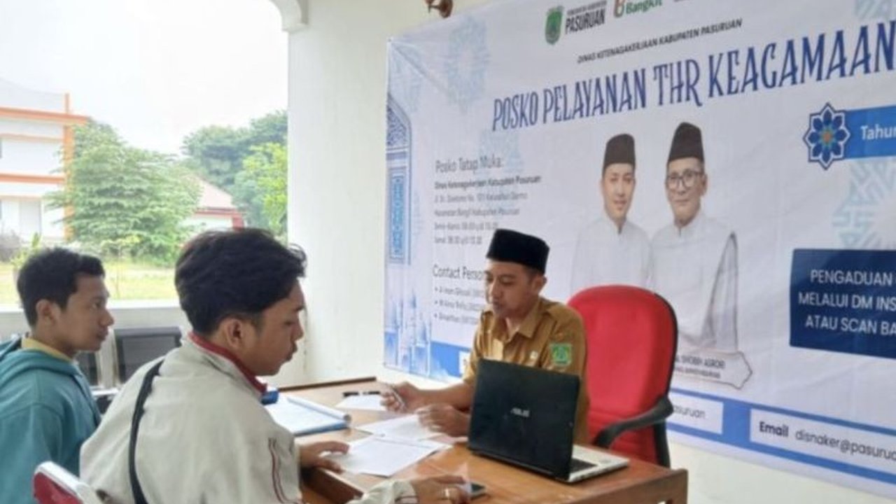 Jelang Idul Fitri 1447 H, Pemerintah Kabupaten Pasuruan gencar memantau kesiapan perusahaan dalam pembayaran THR Lebaran 2026 kepada pekerja, memastikan hak karyawan terpenuhi.