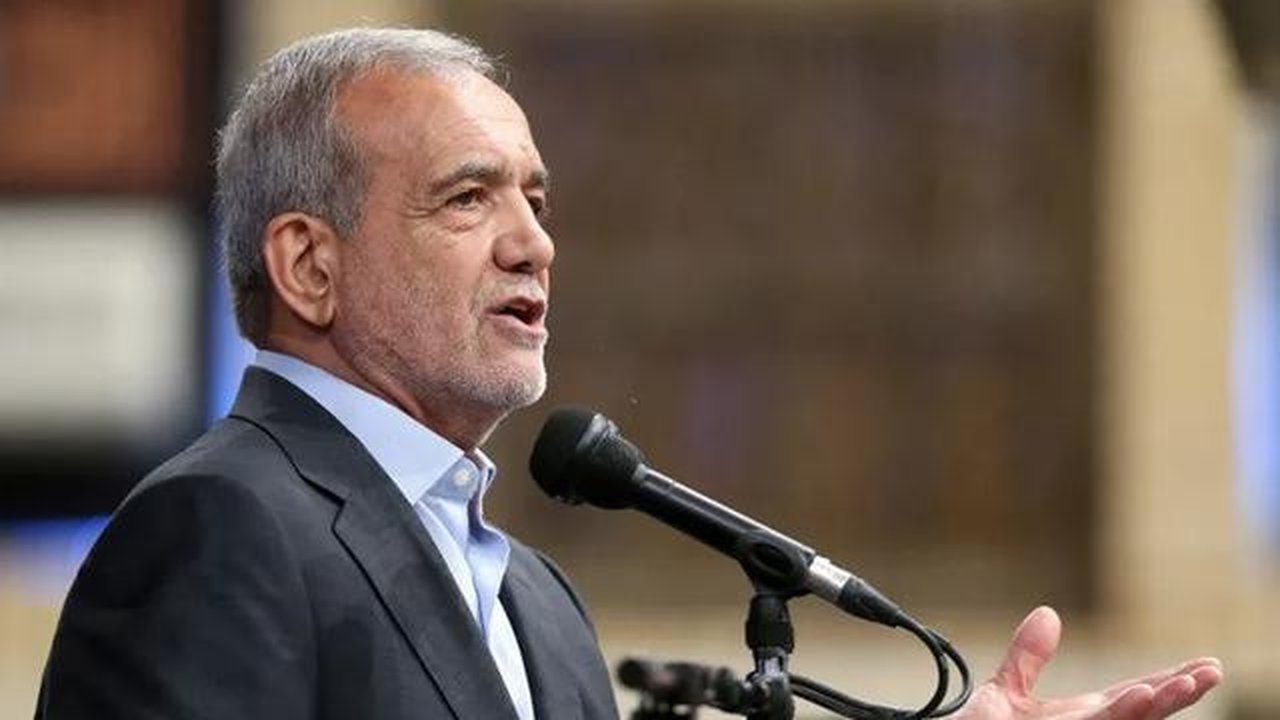 Presiden Iran Masoud Pezeshkian. (Dok. handout by Khamenei.ir/via AFP)