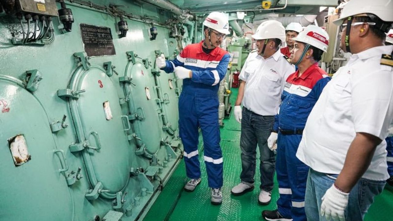 Menjelang Lebaran 2026, Pertamina Patra Niaga memastikan Kesiapan Distribusi BBM Lebaran 2026 dari armada kapal hingga SPBU, demi kelancaran pasokan energi nasional dan kenyamanan masyarakat.