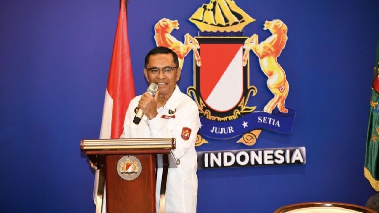 Kadin mendesak pemerintah segera membuka keran Impor Gas Industri untuk mengatasi defisit pasokan domestik yang hanya 60% dari kebutuhan, demi menjaga daya saing industri nasional. Akankah pemerintah merespons?