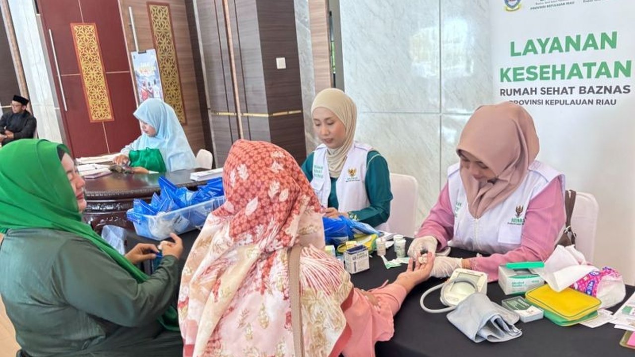 Badan Amil Zakat Nasional (Baznas) menyelenggarakan pemeriksaan kesehatan gratis bagi 50 mustahik di Kepulauan Riau, menegaskan komitmen dalam meningkatkan kualitas hidup melalui layanan kesehatan.