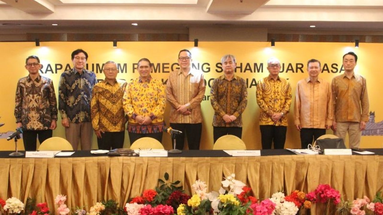 Rapat Umum Pemegang Saham Luar Biasa (RUPSLB) KB Bank pada Kamis, 12 Maret 2026, menyetujui perubahan susunan pengurus, termasuk pengangkatan wakil komisaris utama dan dua direktur baru, sebagai langkah strategis untuk memperkuat transformasi KB Bank.
