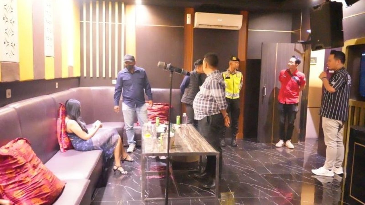 Polda DIY berhasil mengungkap 56 kasus penyakit masyarakat dan menetapkan 65 tersangka dalam pelaksanaan Operasi Pekat Progo 2026, menciptakan kondisi kamtibmas kondusif menjelang Ramadan.