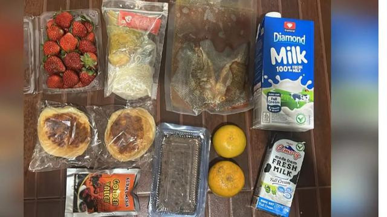 Menu MBG yang Dikeluhkan Orang Tua Siswa di Cikole Sukabumi (Fira Syahrin/Liputan6.com)