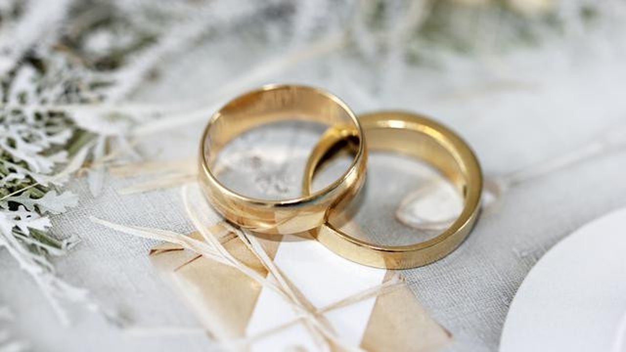 Viral, seorang wanita harus batal menikah lantaran ditipu oleh calon suami dan wedding organizer. (unsplash/sandy miliar).