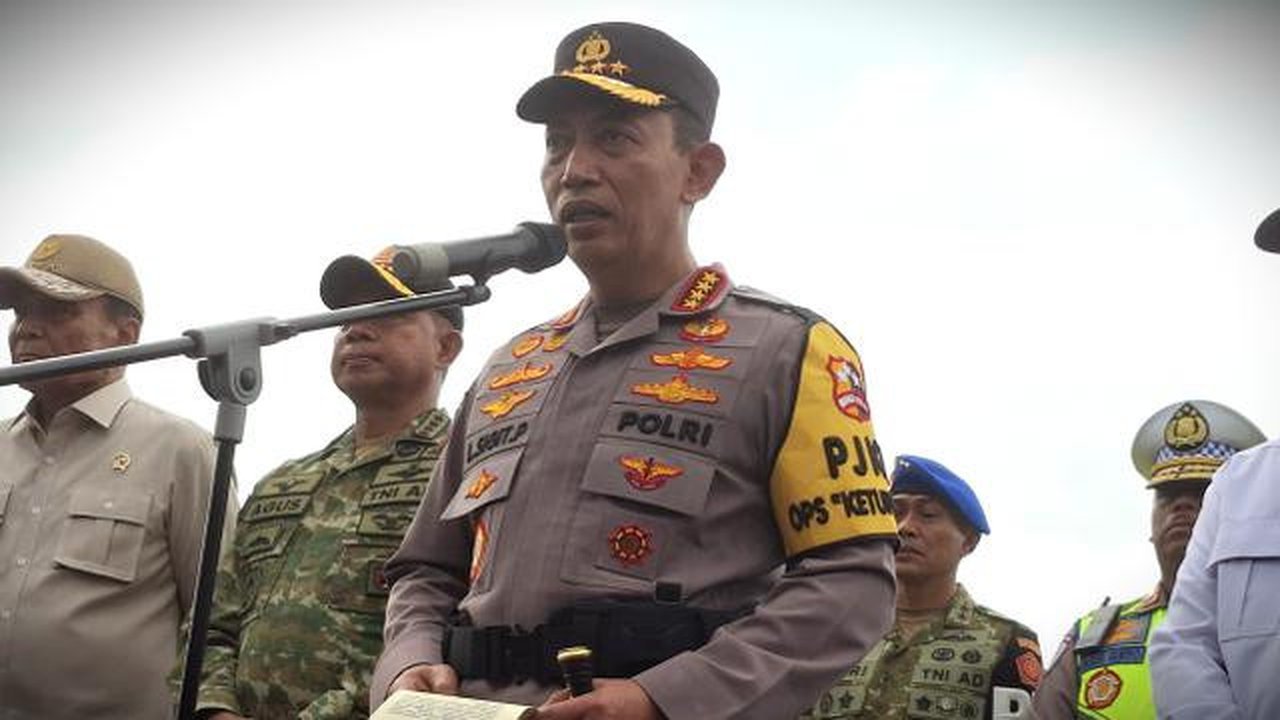 Kapolri Jenderal Listyo Sigit Prabowo usai memimpin Apel Gelar Pasukan Operasi Ketupat 2026 di Monas, Jakarta, Kamis (12/3/2026). (Foto: Liputan6.com/Rifqy Alief Abiyya).