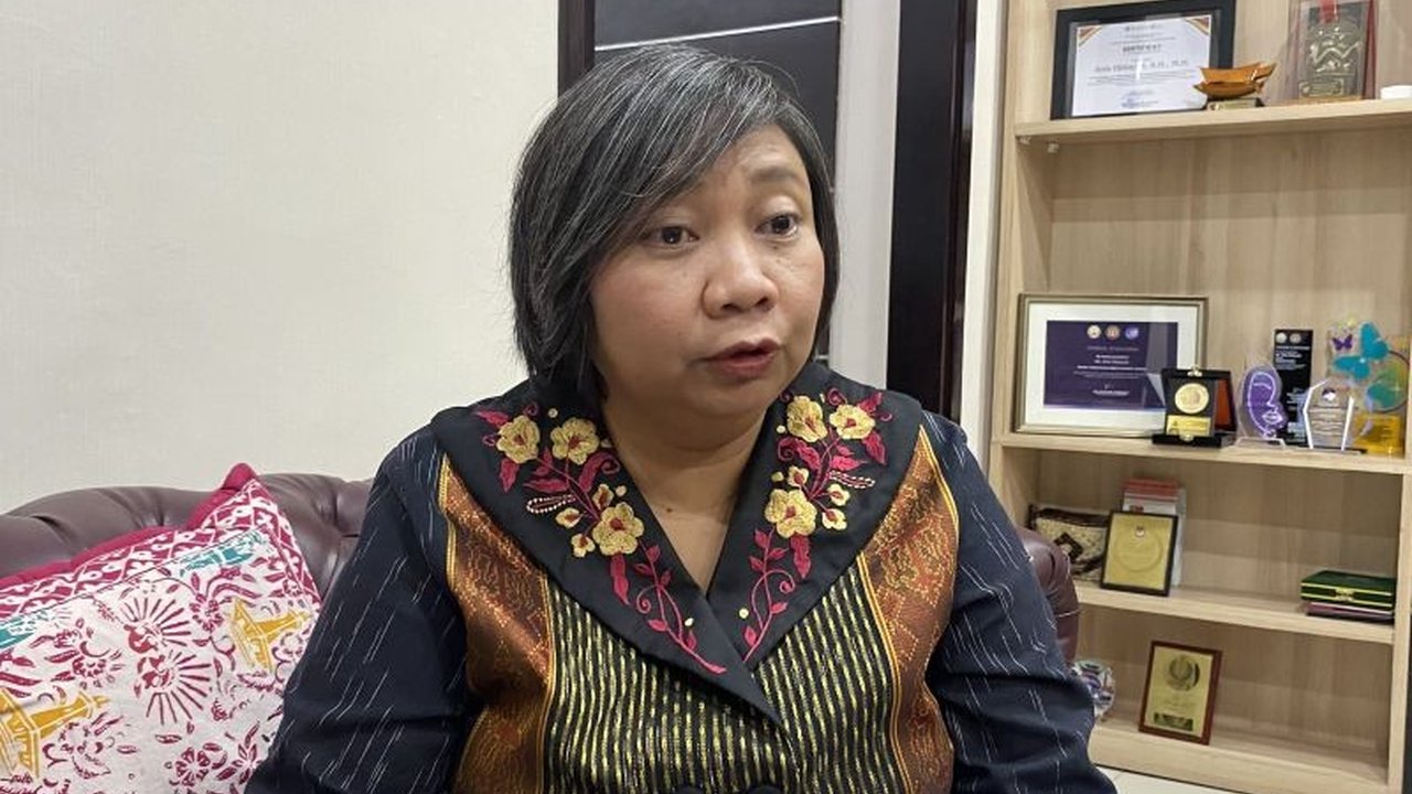 Komnas HAM mengecam keras Serangan Air Keras terhadap Wakil Koordinator KontraS, Andrie Yunus, mendesak aparat mengusut tuntas kasus ini yang diduga terkait pembelaan HAM.