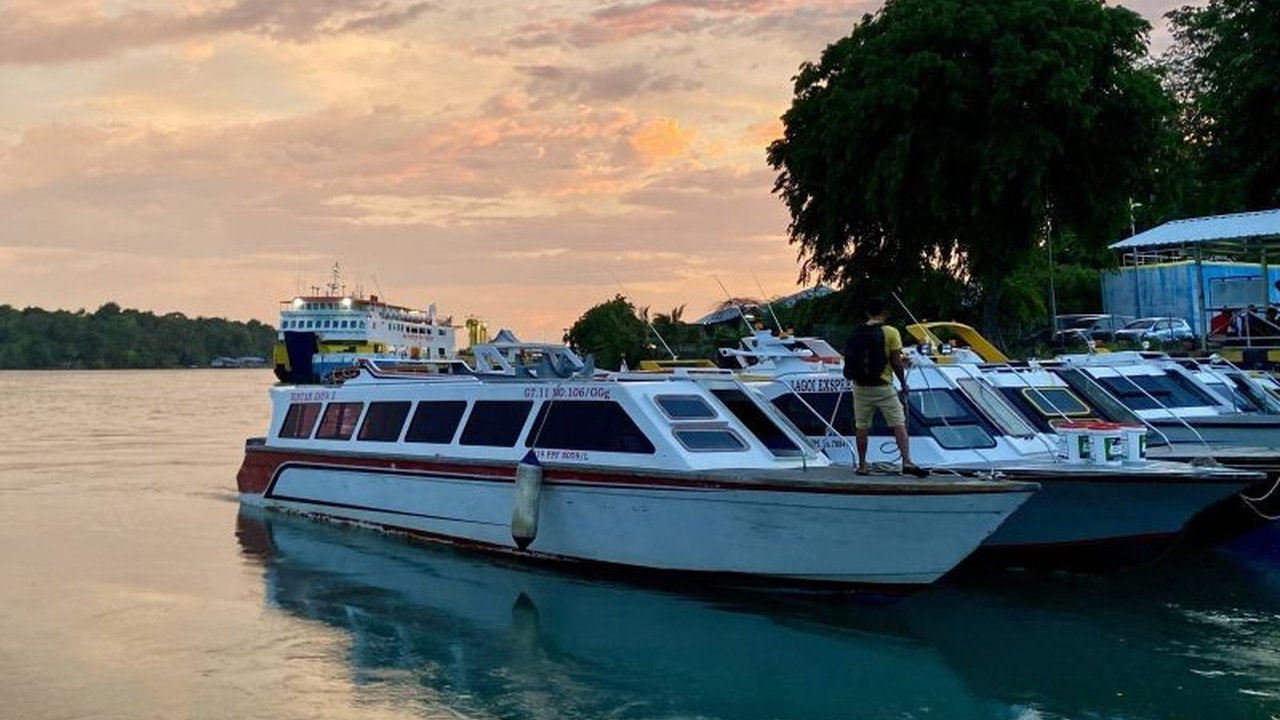 Dinas Kebudayaan dan Pariwisata Batam menegaskan bahwa kunjungan wisatawan mancanegara tidak terpengaruh signifikan oleh kenaikan tiket feri Batam-Singapura, meski ada tambahan fuel surcharge yang berlaku sejak 12 Maret 2026.