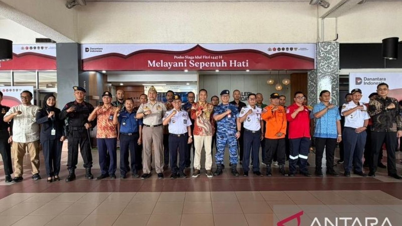 PT Angkasa Pura II Bandara Internasional Minangkabau (BIM) mengoptimalkan Posko Lebaran BIM selama 18 hari untuk memastikan kelancaran arus mudik 2026 dan keamanan penumpang.