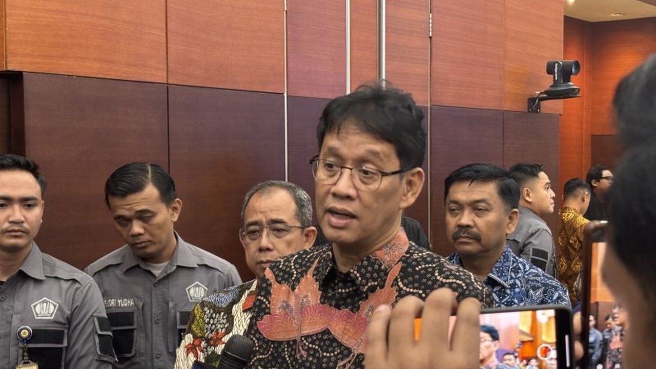 Menteri Keuangan Purbaya Yudhi Sadewa telah melaporkan rencana pengambilalihan PT Permodalan Nasional Madani (PNM) kepada Presiden Prabowo Subianto, langkah ini dipertimbangkan untuk efektivitas penyaluran KUR dan optimalisasi subsidi bunga.