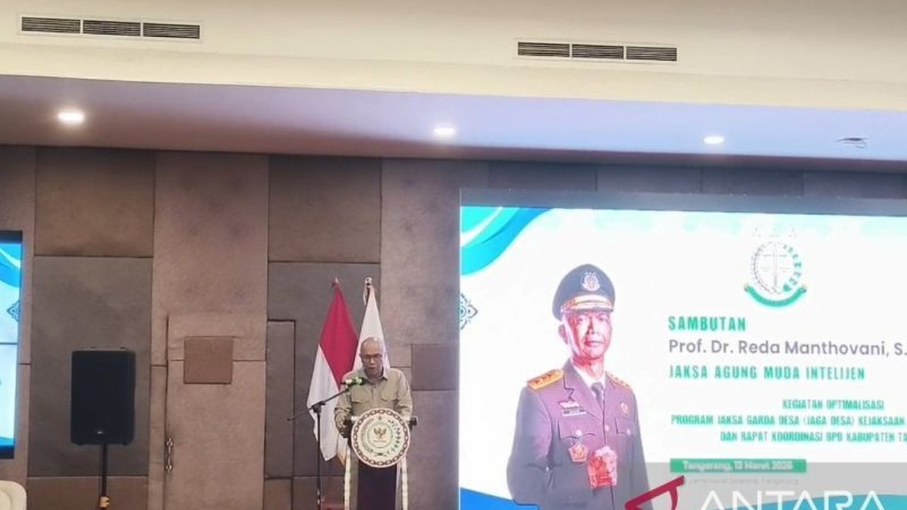 Kejaksaan Agung meluncurkan program Jaksa Garda Desa untuk mengawasi 1.238 desa di Banten, mencegah penyelewengan dana serta meningkatkan tata kelola desa yang transparan dan akuntabel.