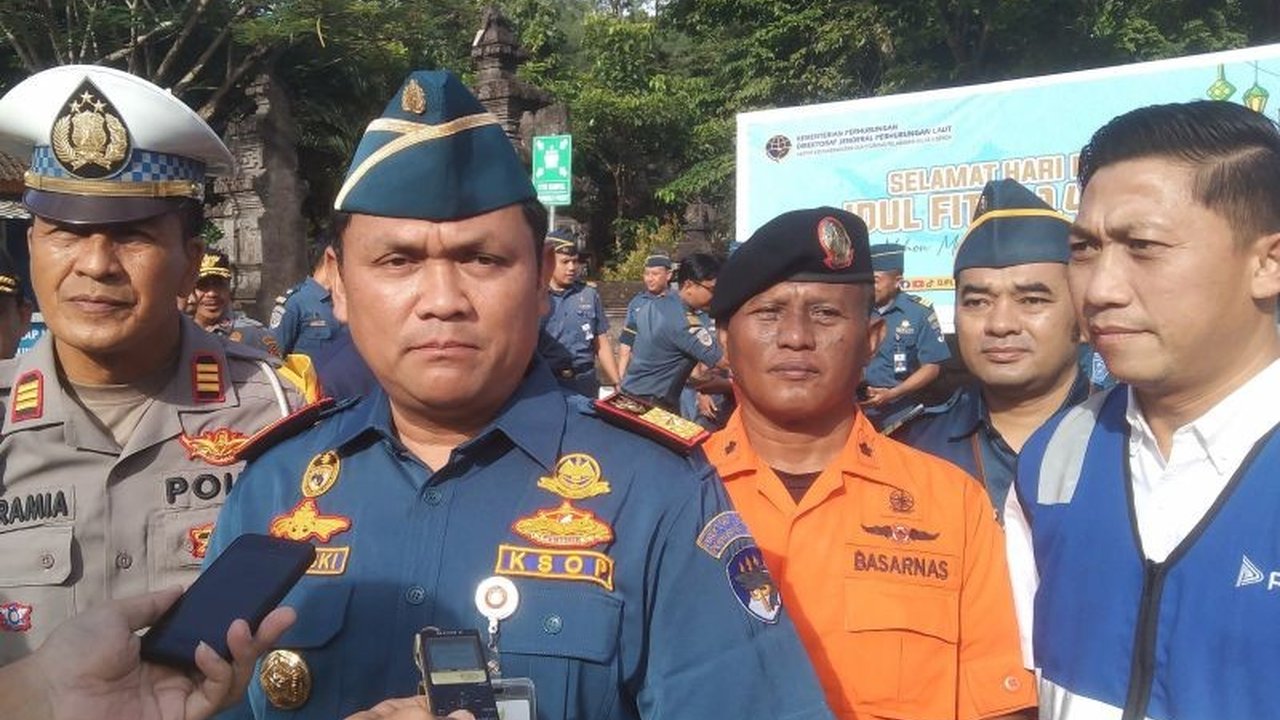 Jelang periode angkutan mudik dan libur Lebaran 2026, KSOP Benoa Bali memastikan kelaikan 82 unit kapal, menjamin keselamatan dan kenyamanan penumpang.