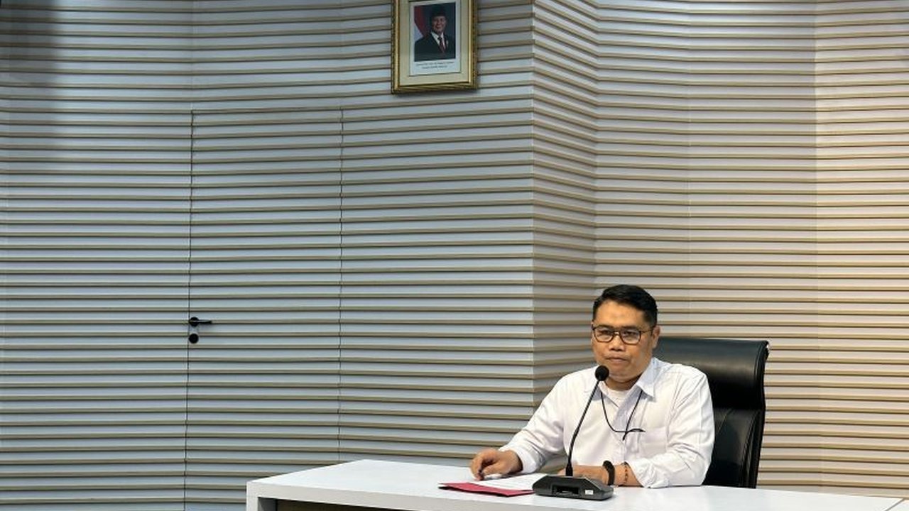 Komisi Pemberantasan Korupsi (KPK) membongkar modus korupsi kuota haji khusus 2023, dengan penetapan tersangka dan penahanan mantan Menteri Agama Yaqut Cholil Qoumas, yang merugikan negara hingga ratusan miliar rupiah.