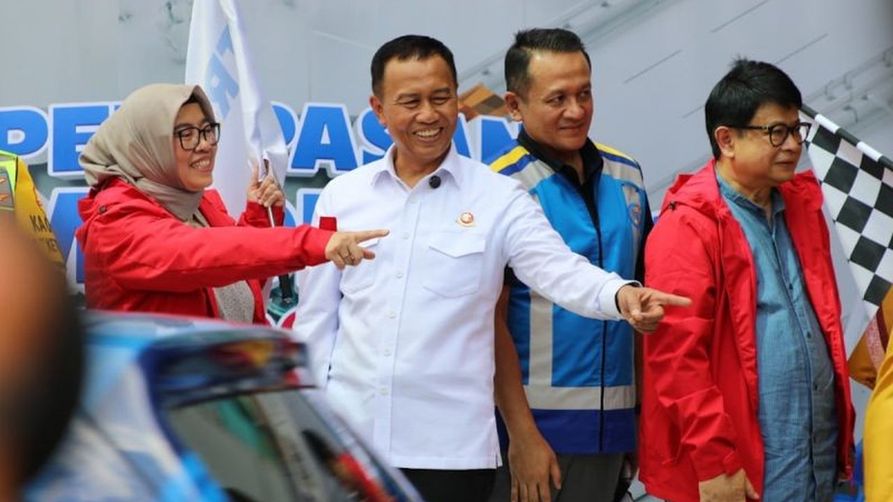Kementerian Perhubungan (Kemenhub) serius perkuat keselamatan angkutan darat mudik Lebaran 2026 dengan inspeksi ketat dan edukasi publik, antisipasi lonjakan pemudik hingga 143,9 juta orang.
