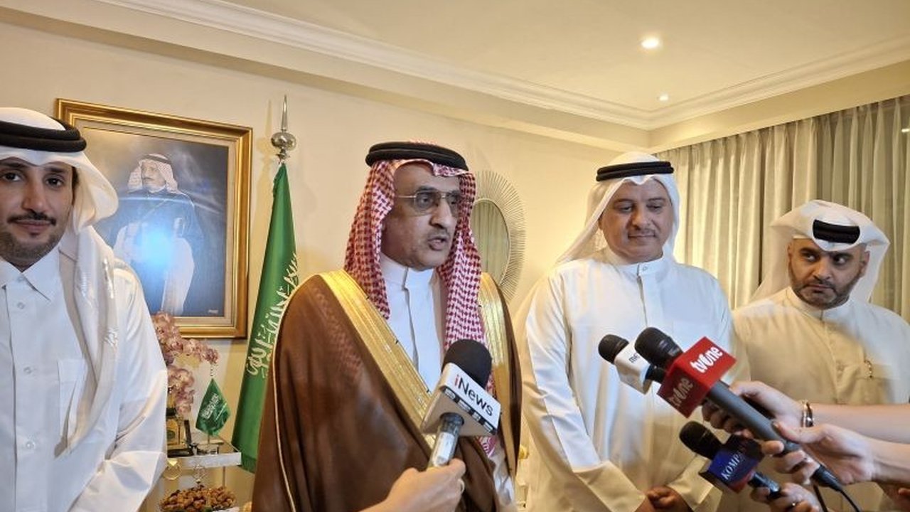 Kerajaan Arab Saudi terus gencar melakukan upaya diplomatik untuk meredakan eskalasi ketegangan di Timur Tengah, sekaligus memastikan stabilitas regional dan kelancaran haji.