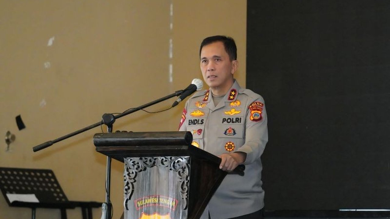 Polda Sulteng mengerahkan 92 pos pengamanan dan ribuan personel gabungan dalam Operasi Ketupat Tinombala demi suksesnya Mudik Lebaran 2026 di Sulawesi Tengah. Simak detail persiapannya!
