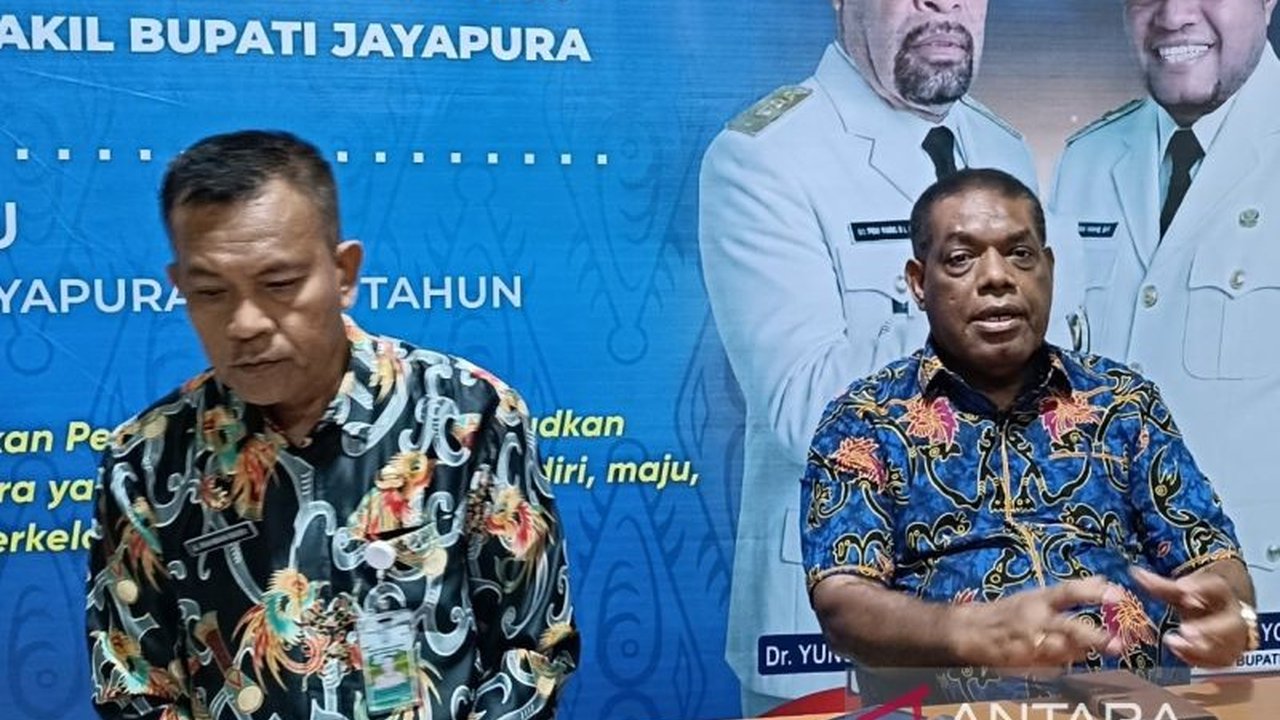 Pemkab Jayapura serius tingkatkan akses kesehatan dengan Pembangunan Pustu Jayapura di delapan lokasi. Langkah ini diharapkan mendekatkan layanan medis bagi seluruh warga, khususnya di kampung.