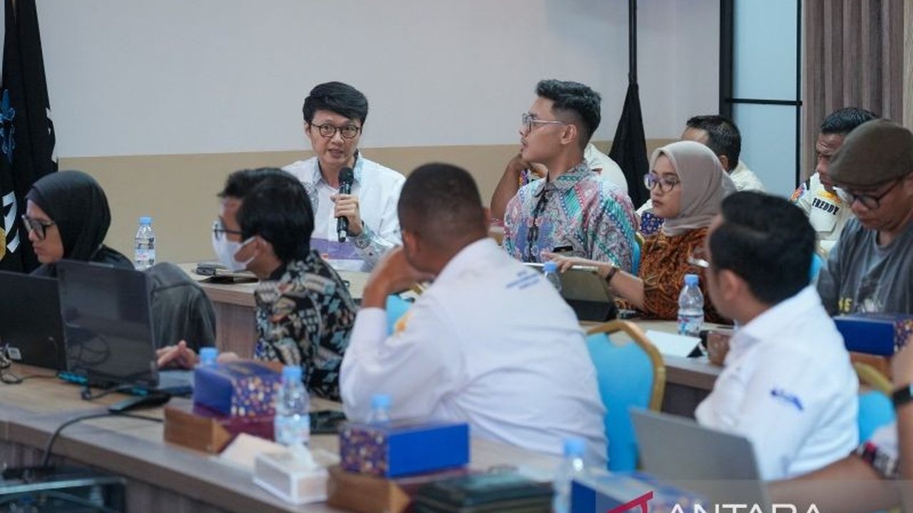 Kemenekraf merespons polemik pengambilan foto di ruang publik dengan menerbitkan rekomendasi yang mengatur etika, privasi, dan tata kelola, demi keamanan dan kenyamanan bersama.