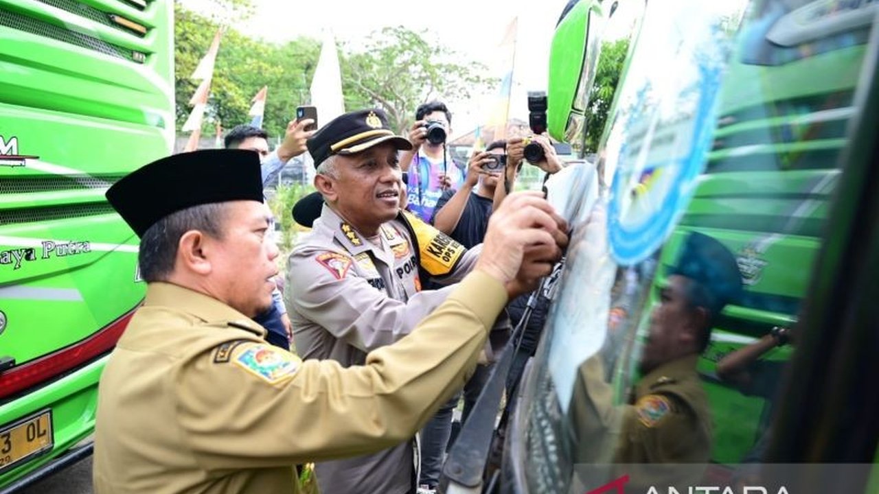 Polda Jambi berkomitmen penuh untuk memastikan Kelancaran Arus Mudik Lebaran 2026 melalui Operasi Ketupat dan dukungan program mudik gratis, demi perjalanan yang aman dan nyaman bagi masyarakat.