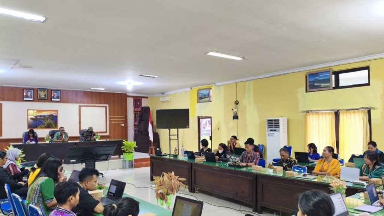 Pemerintah Provinsi Nusa Tenggara Timur (NTT) gencar mendorong penyempurnaan basis data sektoral NTT tahun 2025, melibatkan 20 perangkat daerah untuk mengoptimalkan Portal Sasando demi Satu Data Indonesia.