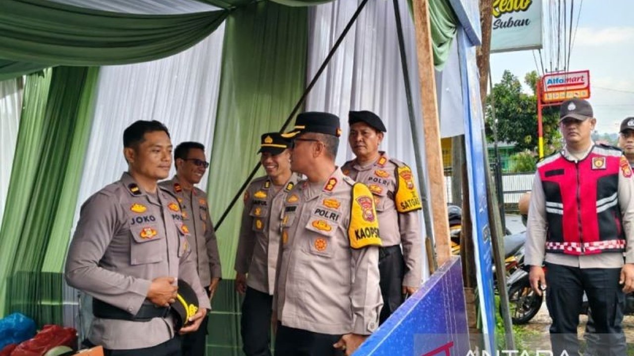 Polres Rejang Lebong mendirikan lima pos pengamanan dan pelayanan untuk memastikan kelancaran serta keamanan arus mudik Lebaran Idul Fitri 1447 H, fokus pada titik rawan dan objek wisata di wilayahnya.