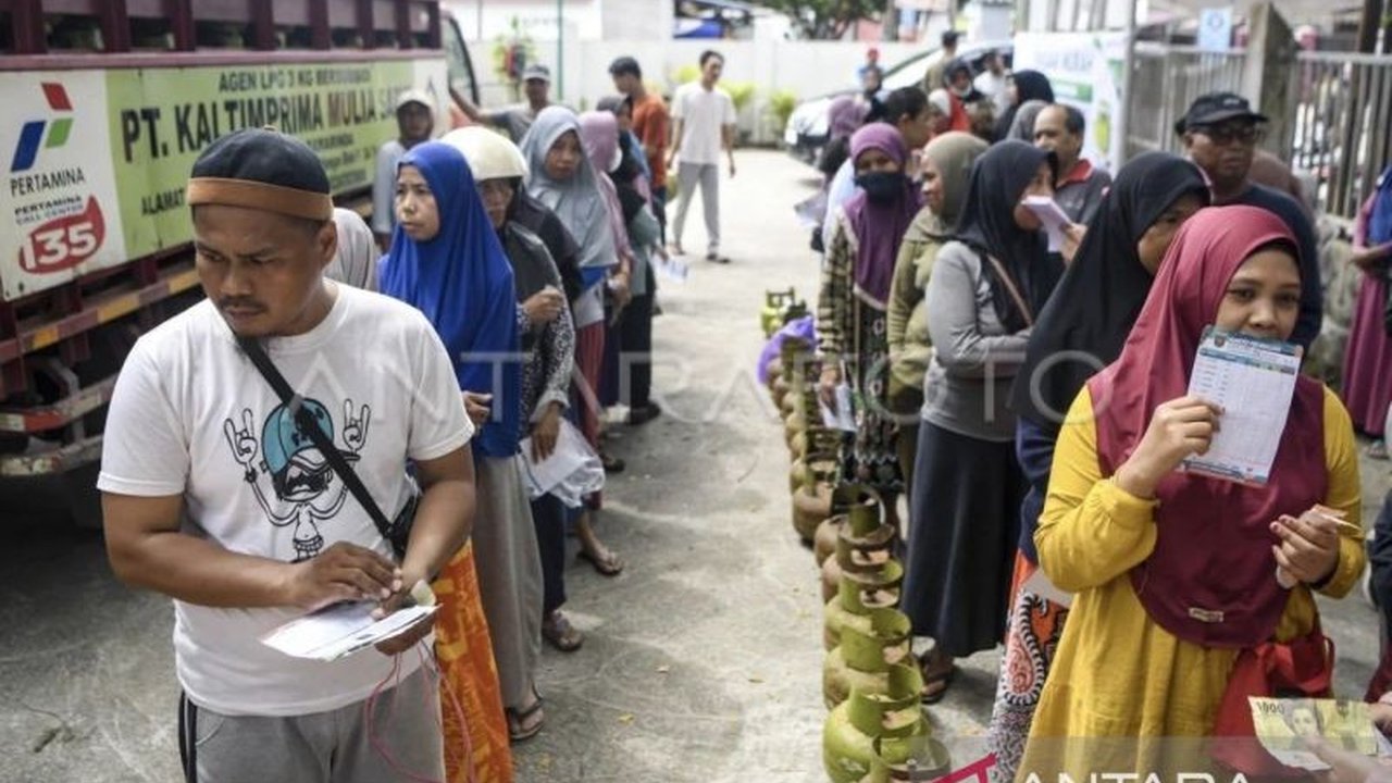 PT Pertamina Patra Niaga Regional Kalimantan menjamin kelancaran distribusi BBM-LPG selama Ramadhan dan Idul Fitri 1447 H, dengan Satgas RAFI 2026 dan berbagai layanan tambahan untuk masyarakat.