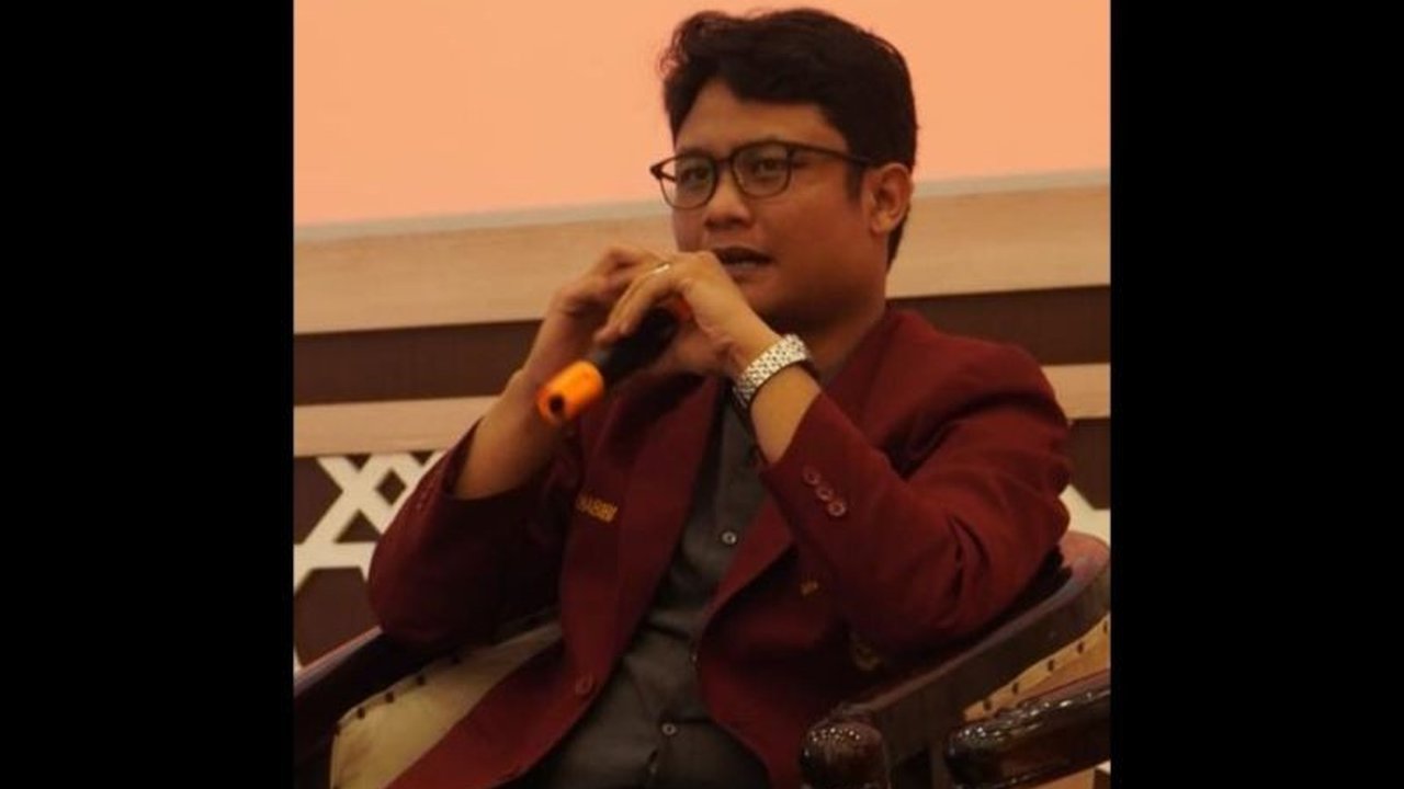 Dewan Pimpinan Pusat Ikatan Mahasiswa Muhammadiyah (DPP IMM) mendesak aparat penegak hukum untuk transparan dan akuntabel dalam mengusut kasus penyiraman air keras terhadap aktivis KontraS, Andrie Yunus, guna menjaga kepercayaan publik dan memastikan kebe