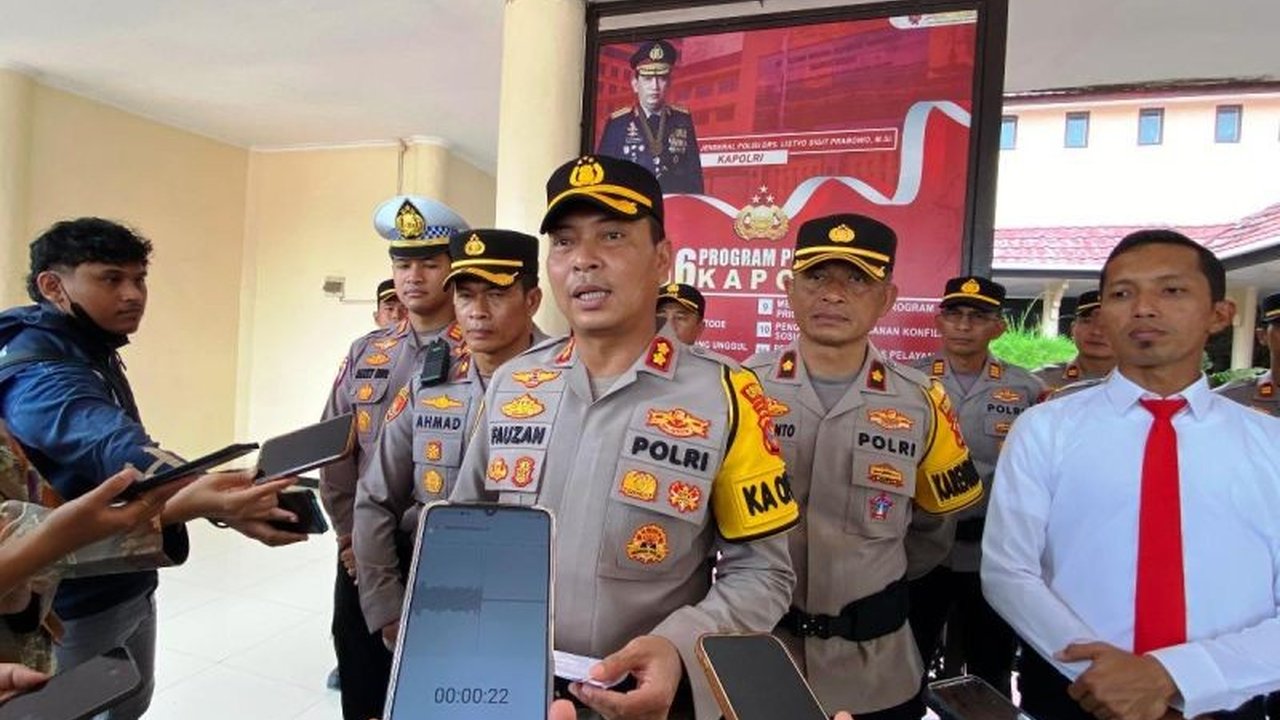 Ratusan personel gabungan disiagakan di Kutai Timur untuk Operasi Ketupat Mahakam 2026, memastikan Pengamanan Lebaran berjalan optimal dan masyarakat merasa aman selama perayaan Idul Fitri.